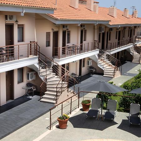 Sunset Inn Криопиги Экстерьер фото
