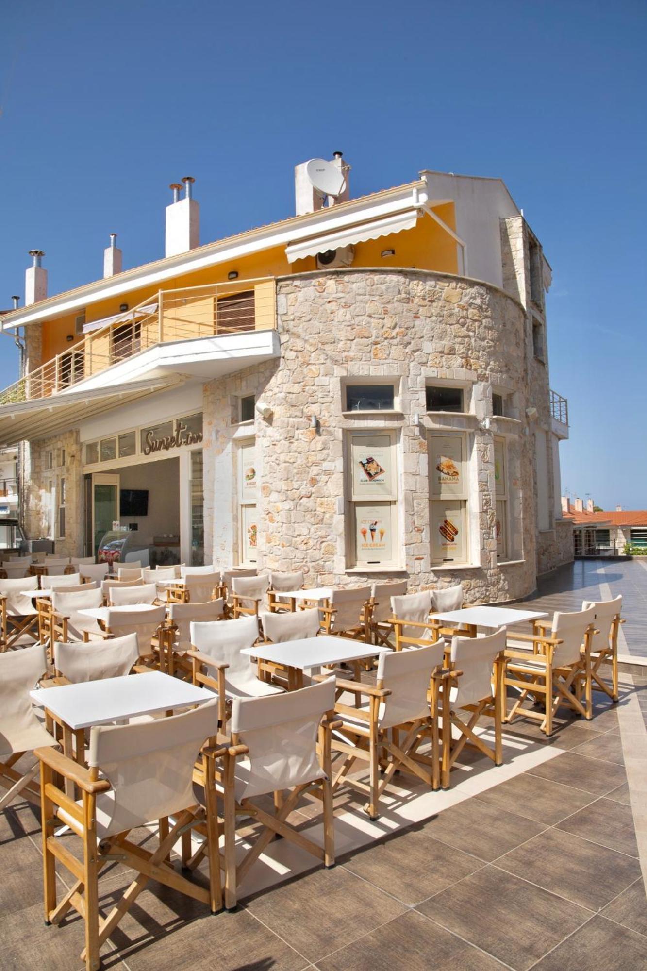 Sunset Inn Криопиги Экстерьер фото