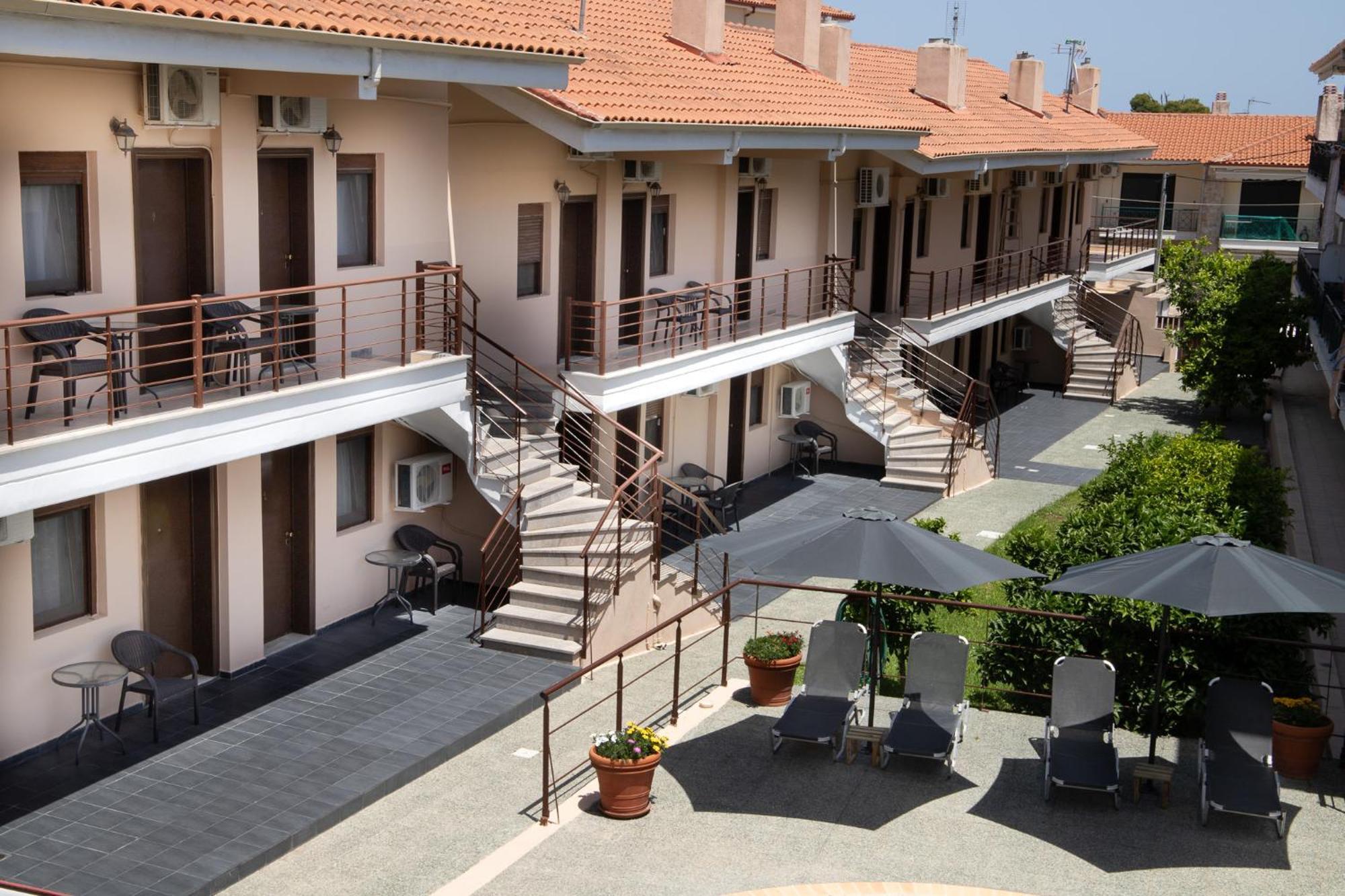 Sunset Inn Криопиги Экстерьер фото
