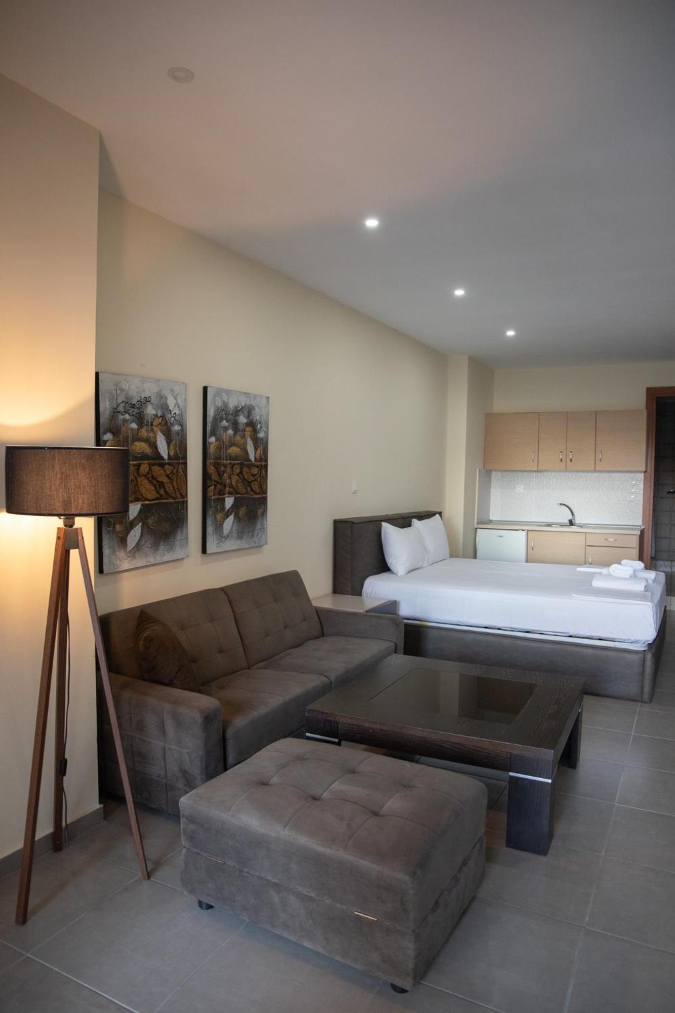 Sunset Inn Криопиги Экстерьер фото