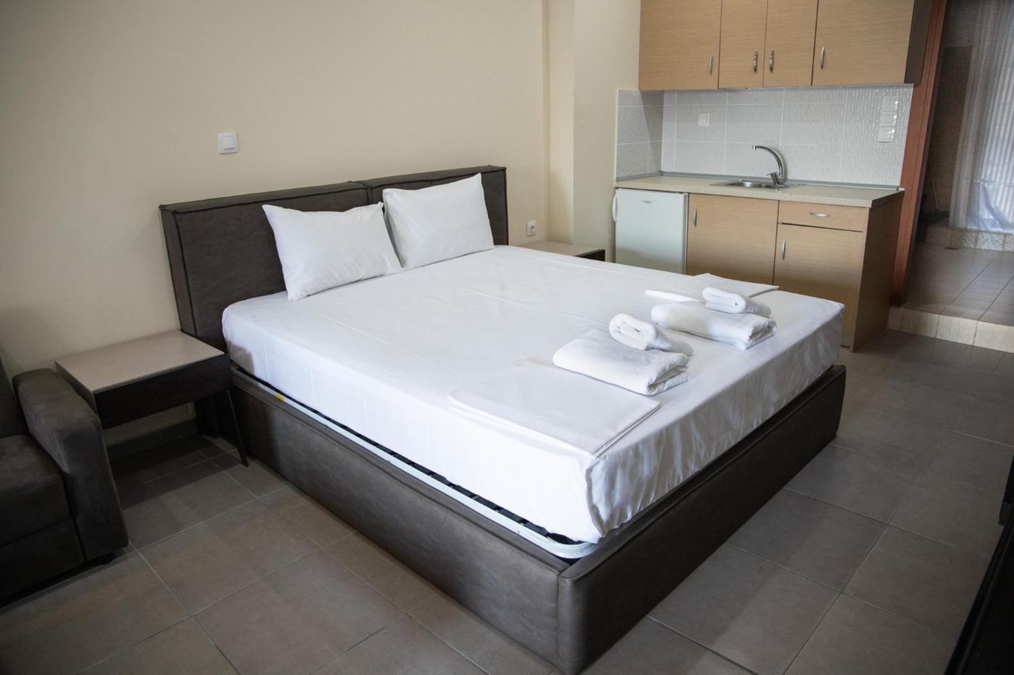Sunset Inn Криопиги Номер фото