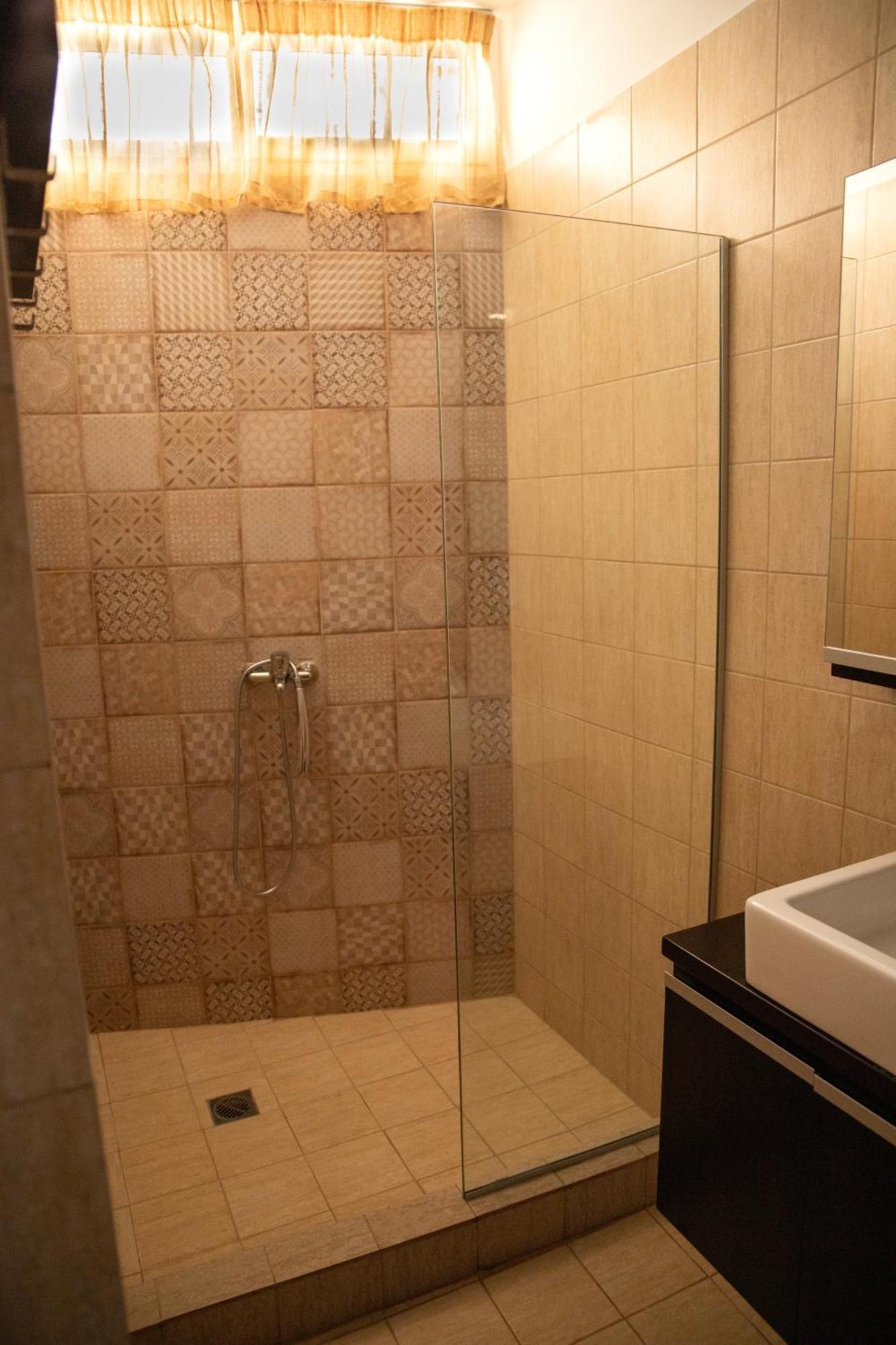 Sunset Inn Криопиги Номер фото